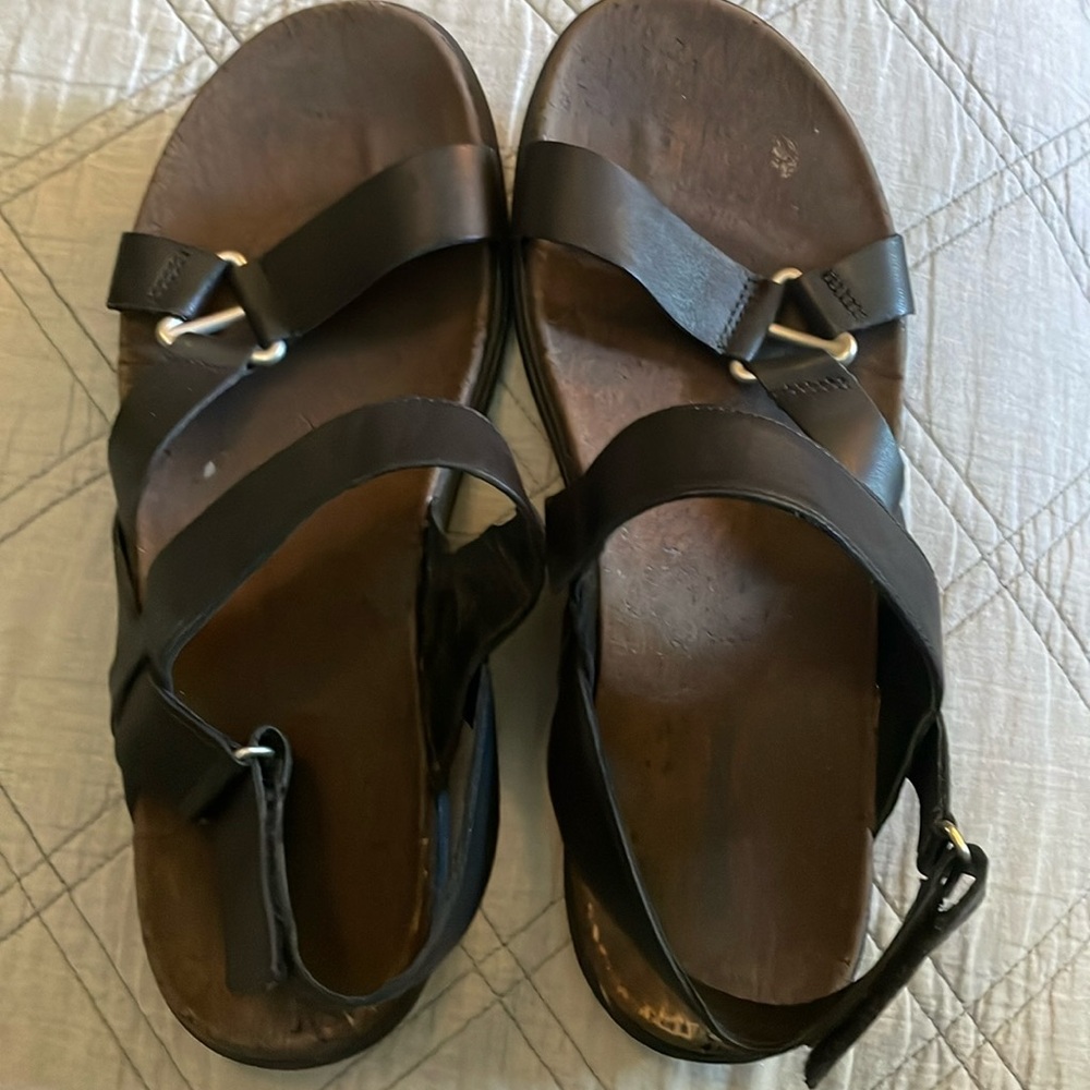 Merrell sandals with silver details